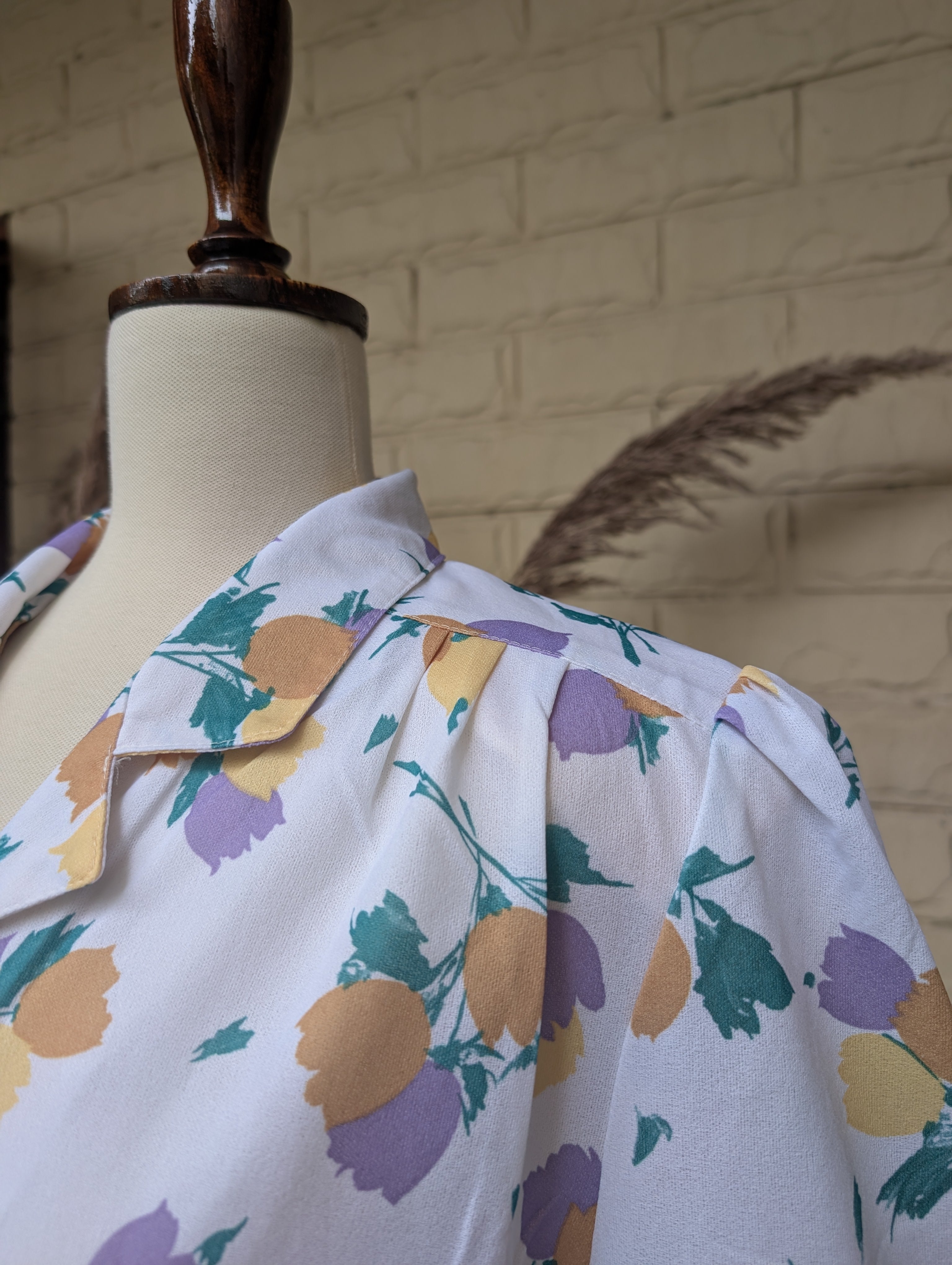 Yellow & Lavender Floral Print Short-Sleeve Cuban Collar Shirt - Image 4