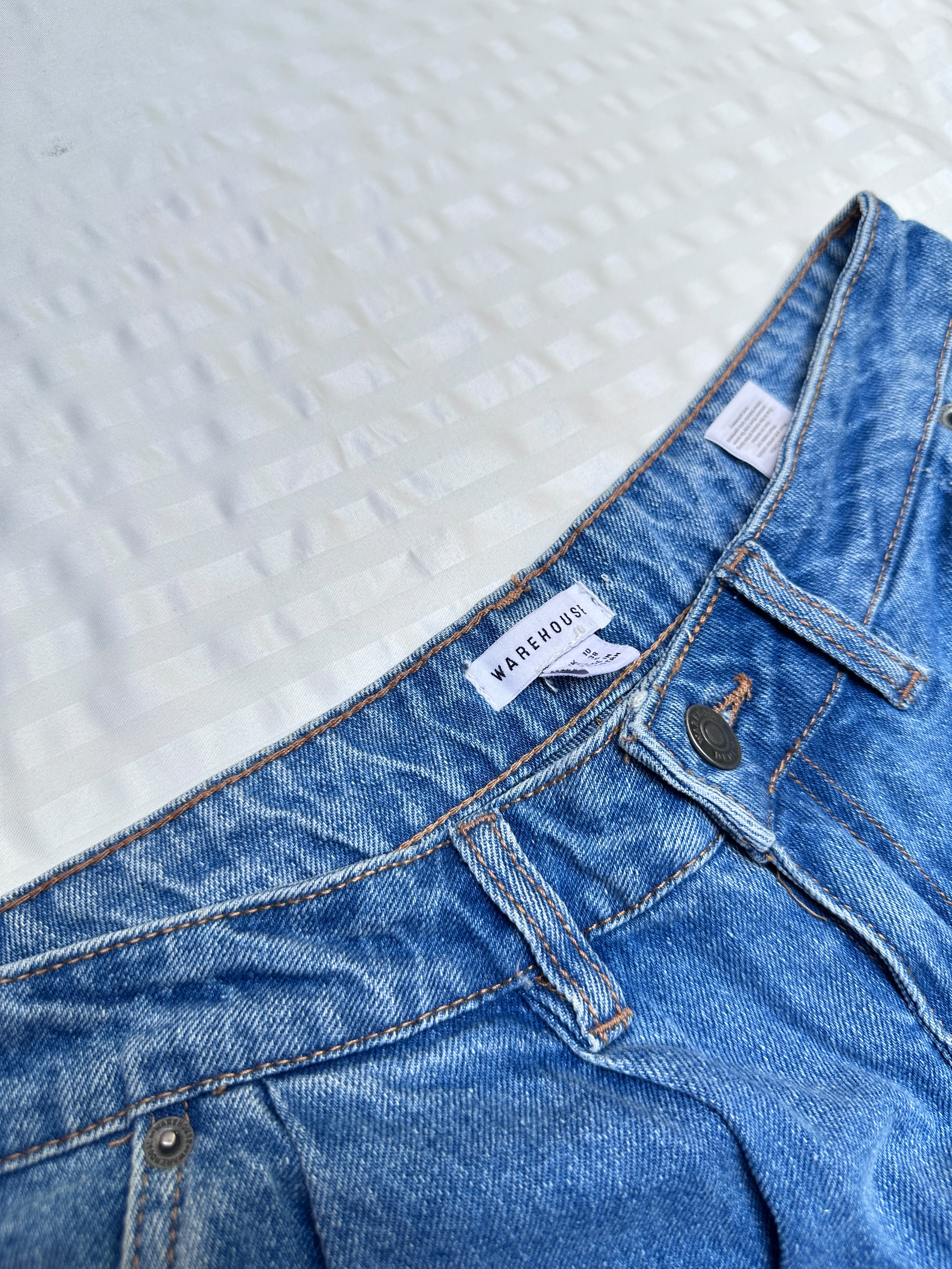 High-Waisted Pintuck Wide-Leg Denim Pants - Image 2